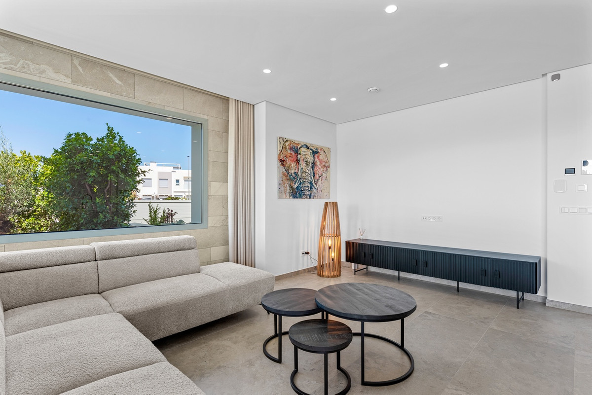 4 Bed Townhouse for sale in Benijofar Costa Blanca, Alicante, Spain