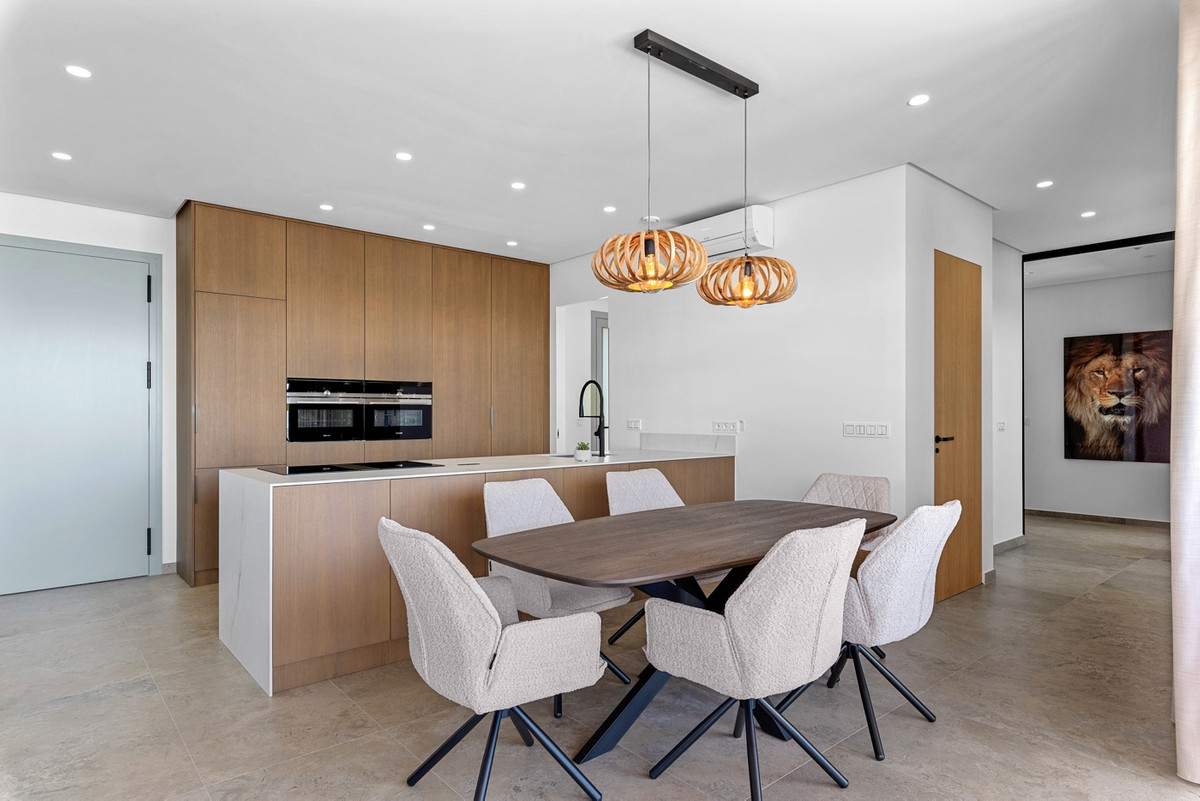 4 Bed Townhouse for sale in Benijofar Costa Blanca, Alicante, Spain