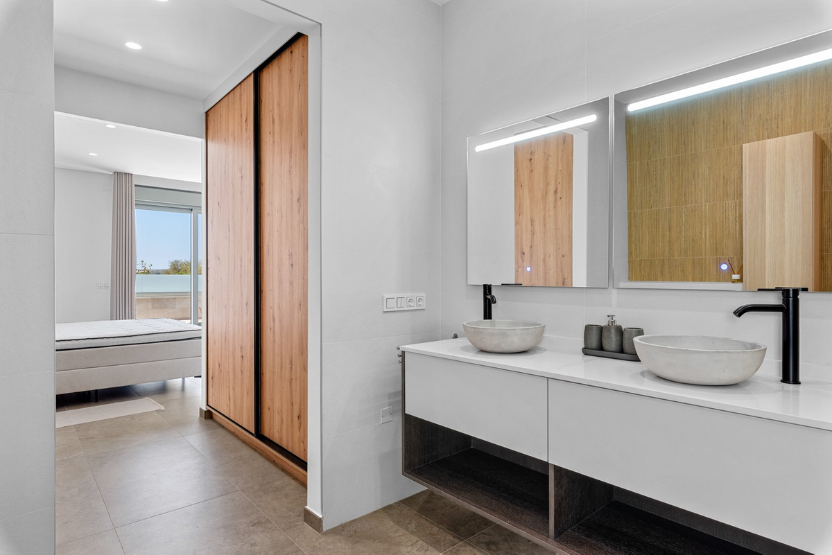 4 Bed Townhouse for sale in Benijofar Costa Blanca, Alicante, Spain