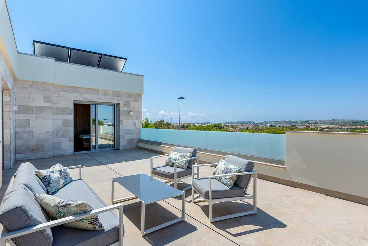 4 Bed Townhouse for sale in Benijofar Costa Blanca, Alicante, Spain