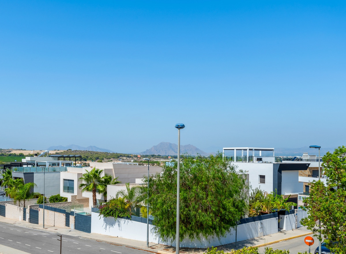 4 Bed Townhouse for sale in Benijofar Costa Blanca, Alicante, Spain