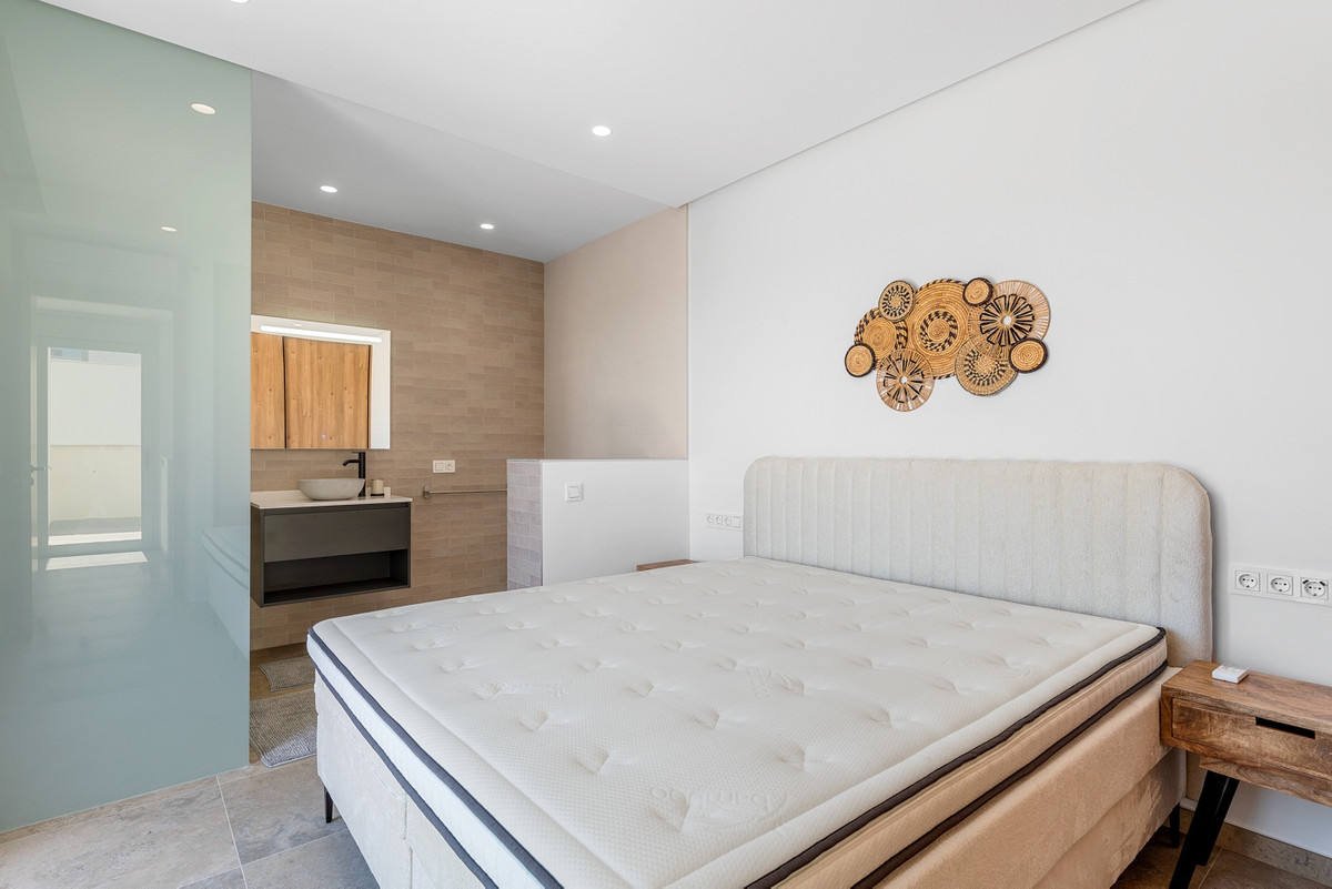 4 Bed Townhouse for sale in Benijofar Costa Blanca, Alicante, Spain