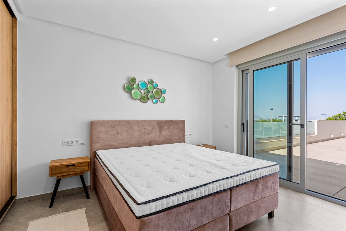 4 Bed Townhouse for sale in Benijofar Costa Blanca, Alicante, Spain