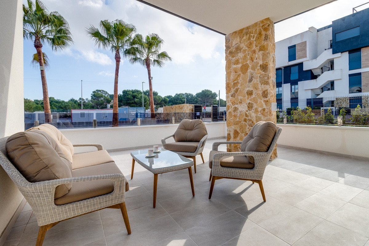 2 Bed Apartment for sale in Ciudad Quesada Costa Blanca, Alicante, Spain