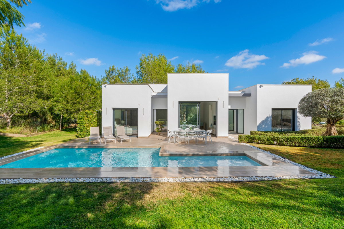 3 Bed Townhouse for sale in Las Colinas Golf Costa Blanca, Alicante, Spain