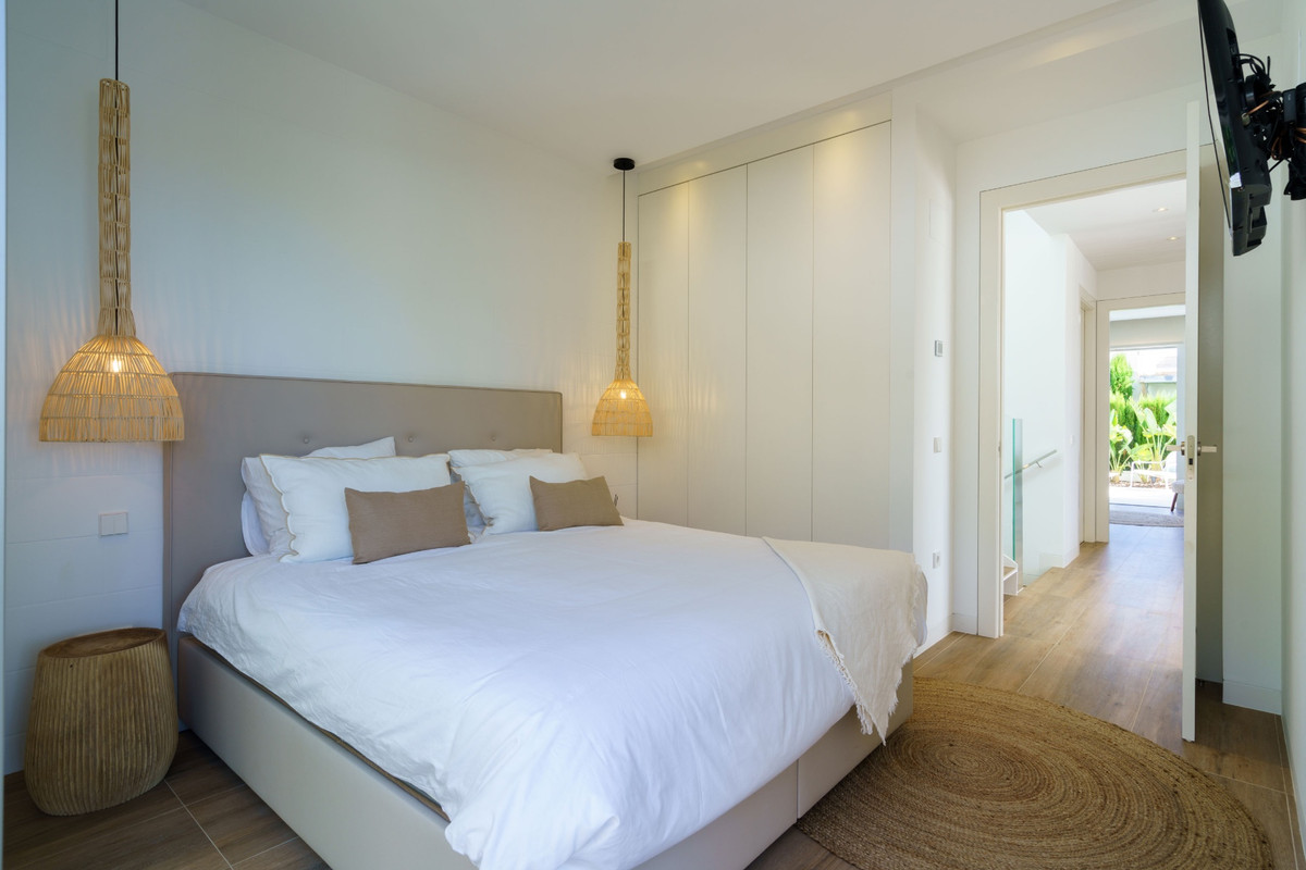 5 Bed Townhouse for sale in Las Colinas Golf Costa Blanca, Alicante, Spain