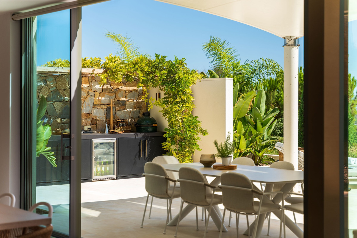 5 Bed Townhouse for sale in Las Colinas Golf Costa Blanca, Alicante, Spain