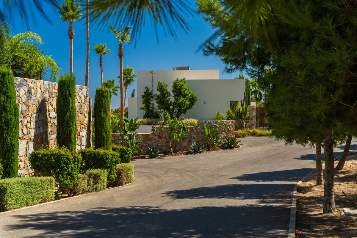 5 Bed Townhouse for sale in Las Colinas Golf Costa Blanca, Alicante, Spain
