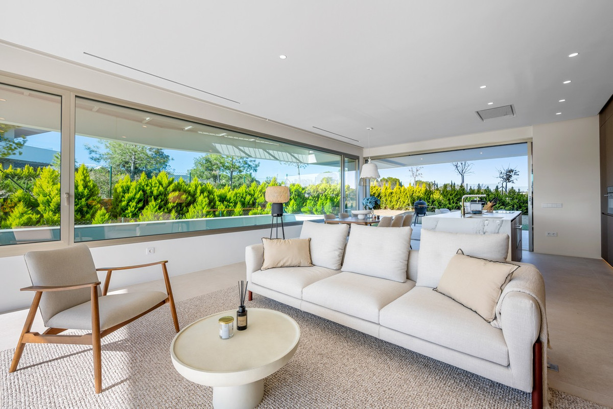 3 Bed Apartment for sale in Las Colinas Golf Costa Blanca, Alicante, Spain