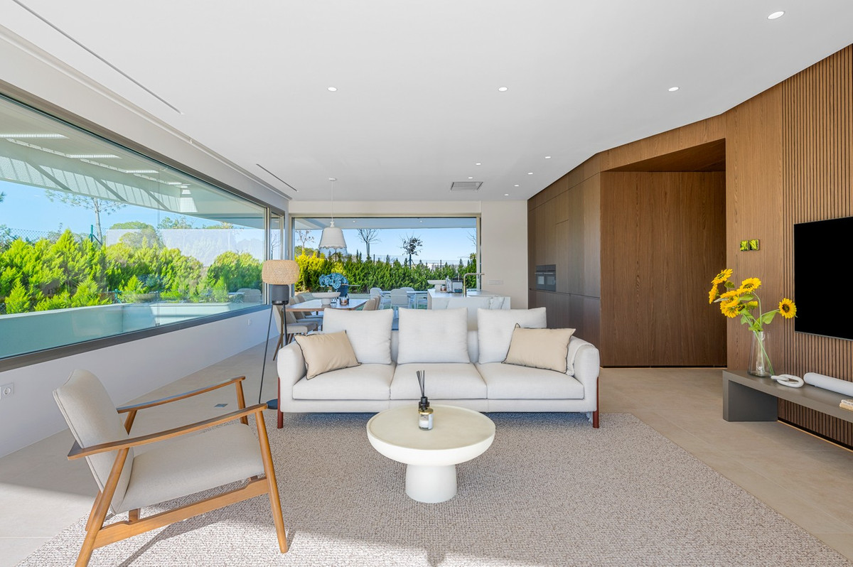 3 Bed Apartment for sale in Las Colinas Golf Costa Blanca, Alicante, Spain
