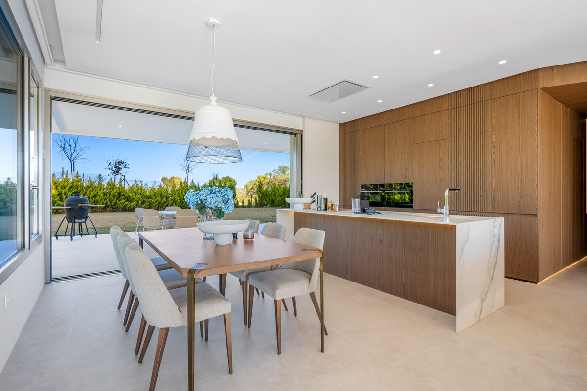 3 Bed Apartment for sale in Las Colinas Golf Costa Blanca, Alicante, Spain
