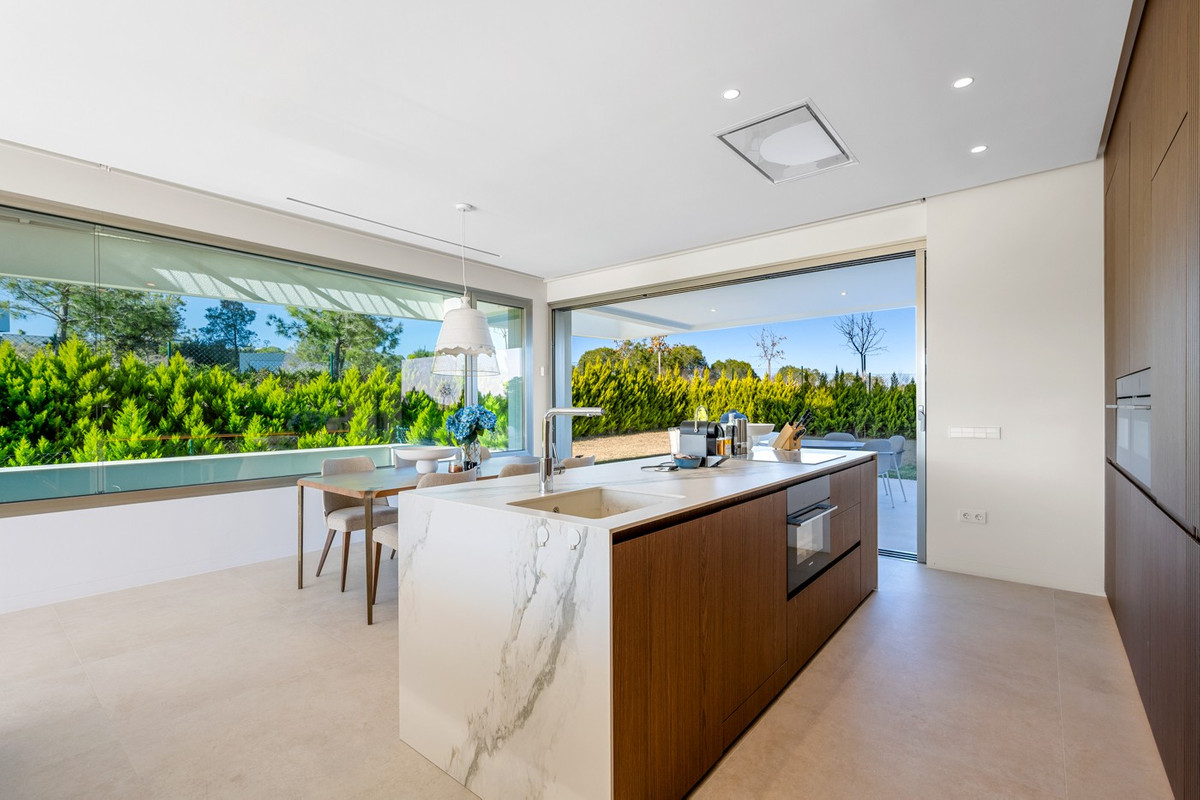 3 Bed Apartment for sale in Las Colinas Golf Costa Blanca, Alicante, Spain