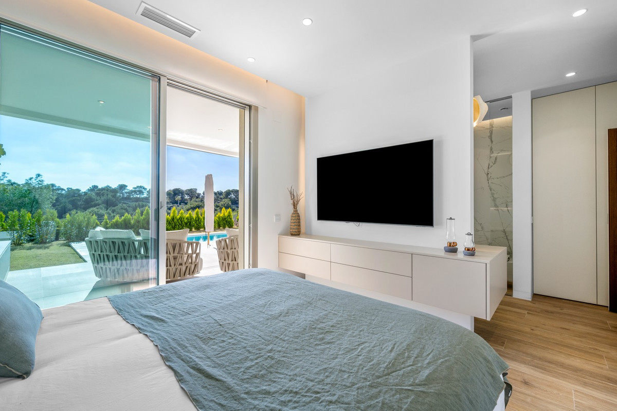 3 Bed Apartment for sale in Las Colinas Golf Costa Blanca, Alicante, Spain