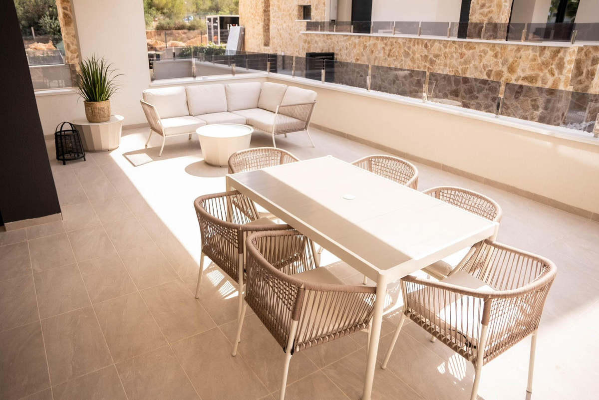 2 Bed Apartment for sale in Los Altos Costa Blanca, Alicante, Spain