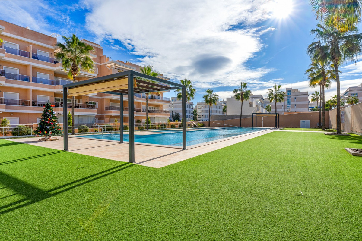 3 Bed Apartment for sale in Villamartin Costa Blanca, Alicante, Spain