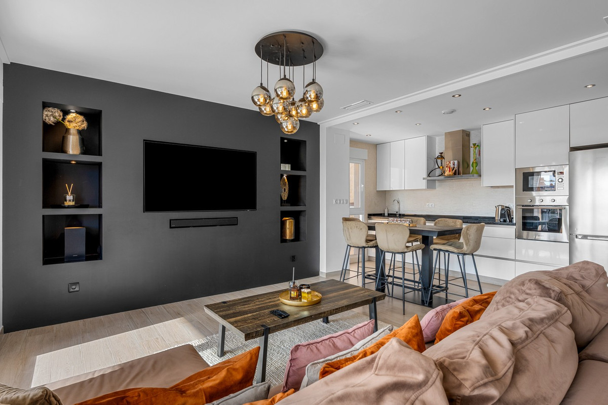 3 Bed Apartment for sale in Villamartin Costa Blanca, Alicante, Spain