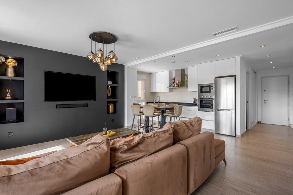 3 Bed Apartment for sale in Villamartin Costa Blanca, Alicante, Spain