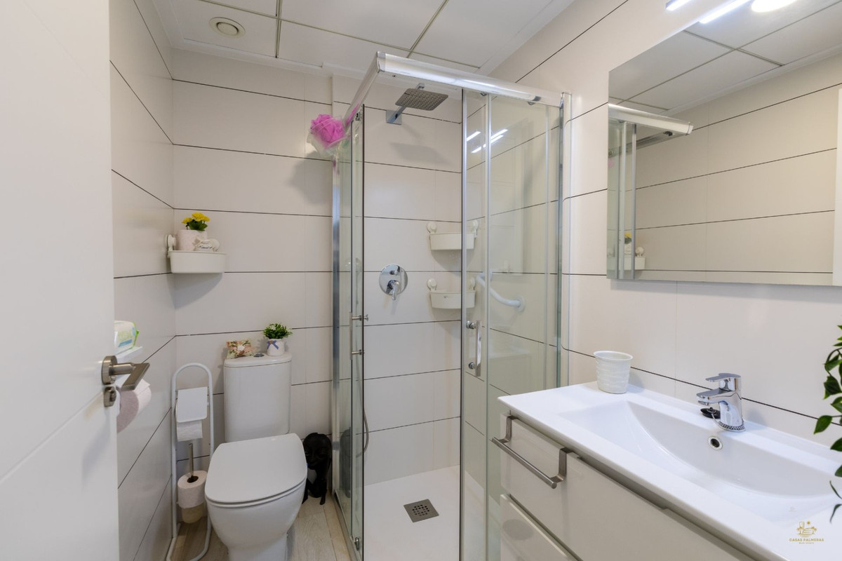 2 Bed Apartment for sale in Villamartin Costa Blanca, Alicante, Spain