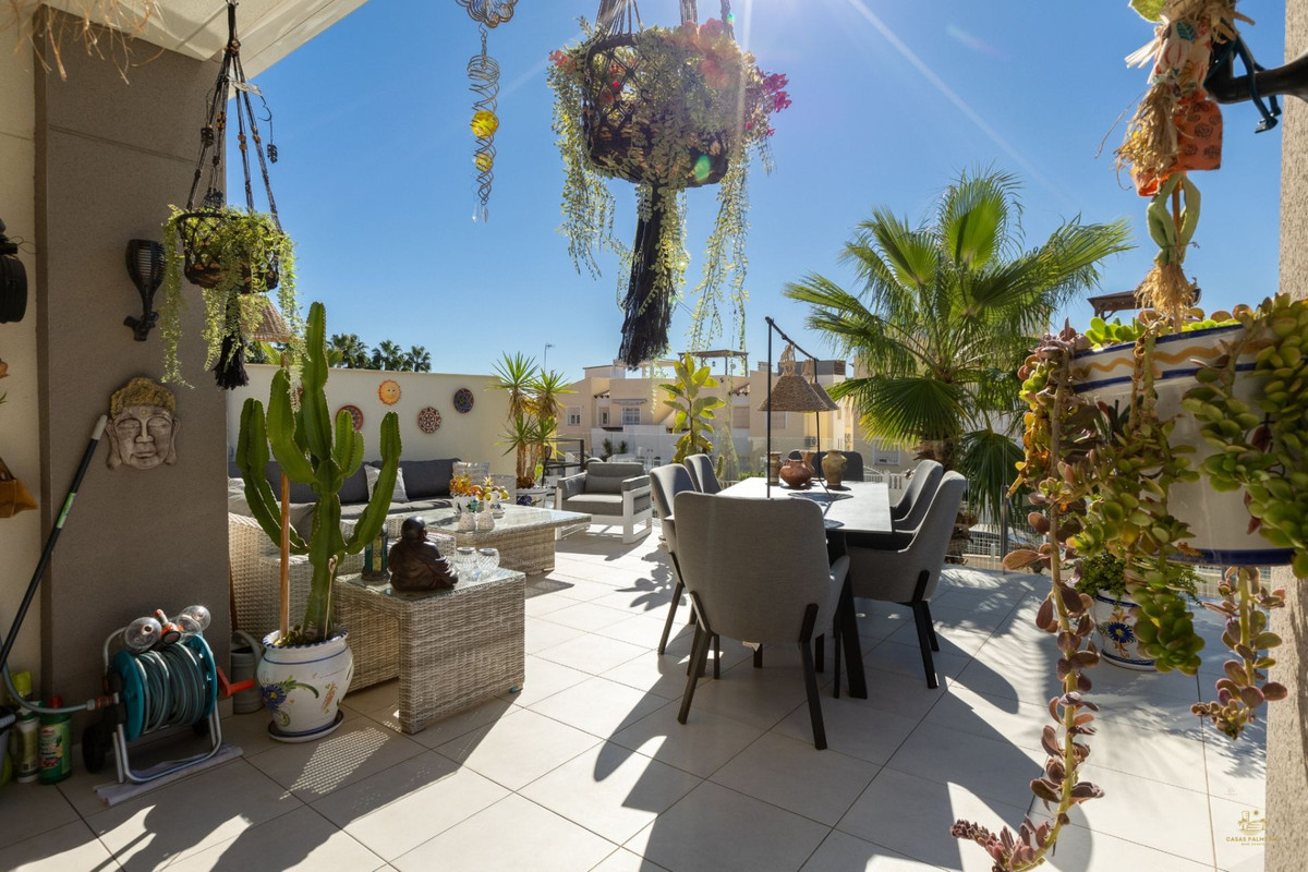 2 Bed Apartment for sale in Villamartin Costa Blanca, Alicante, Spain