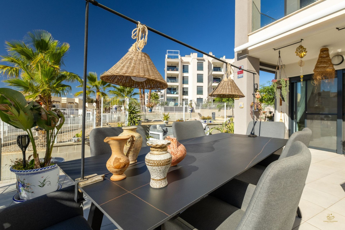 2 Bed Apartment for sale in Villamartin Costa Blanca, Alicante, Spain