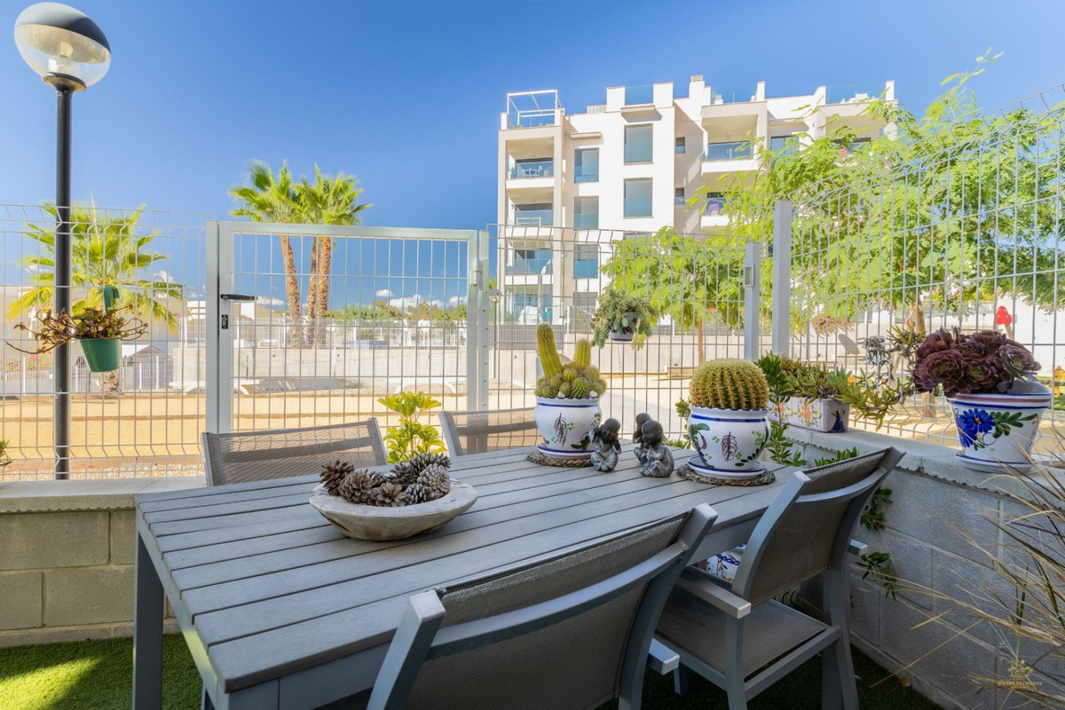 2 Bed Apartment for sale in Villamartin Costa Blanca, Alicante, Spain