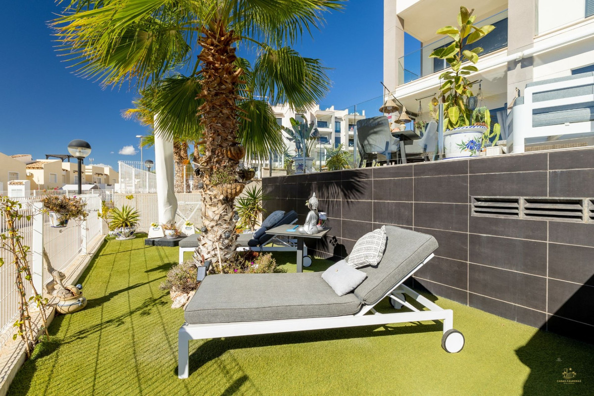2 Bed Apartment for sale in Villamartin Costa Blanca, Alicante, Spain