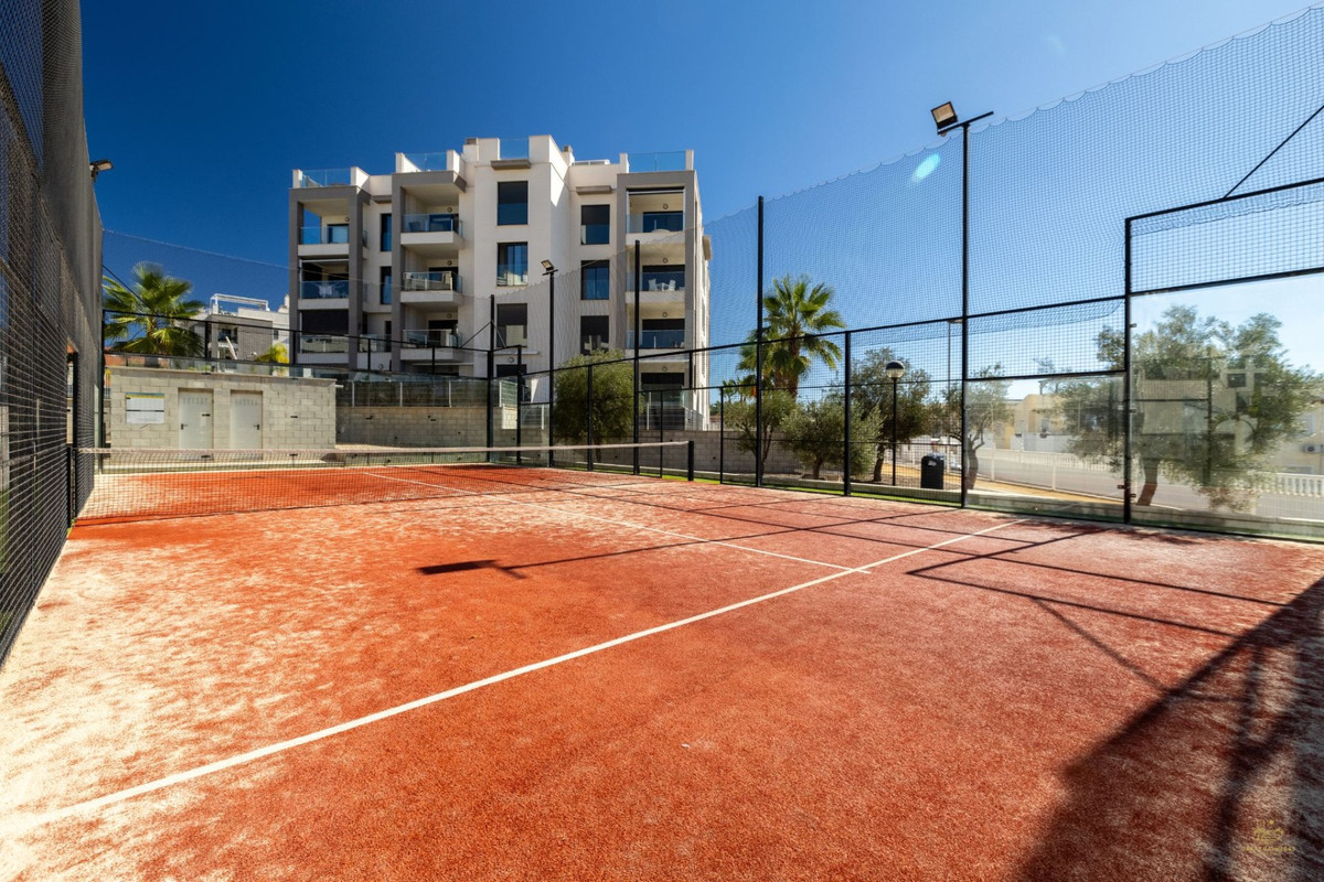 2 Bed Apartment for sale in Villamartin Costa Blanca, Alicante, Spain