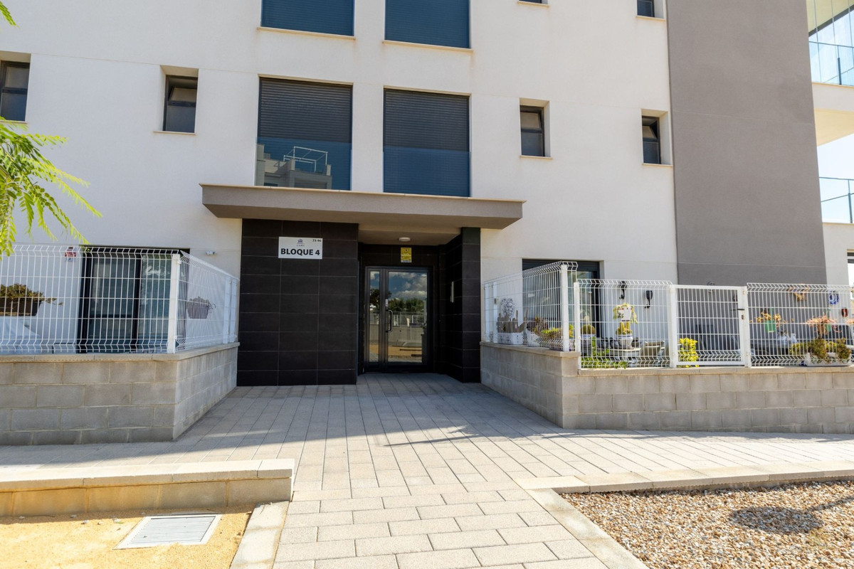 2 Bed Apartment for sale in Villamartin Costa Blanca, Alicante, Spain