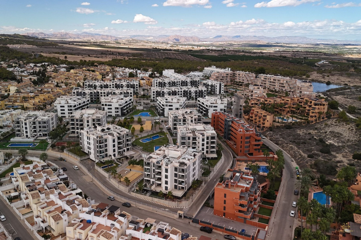 2 Bed Apartment for sale in Villamartin Costa Blanca, Alicante, Spain