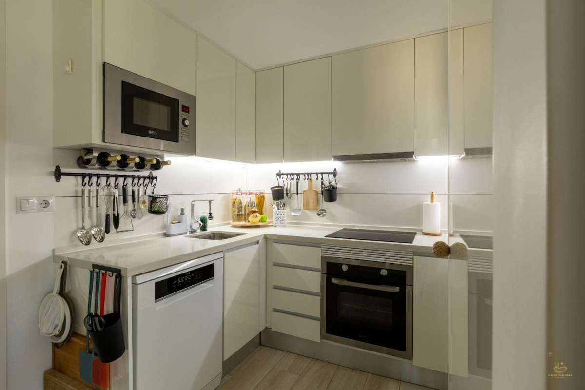 2 Bed Apartment for sale in Villamartin Costa Blanca, Alicante, Spain