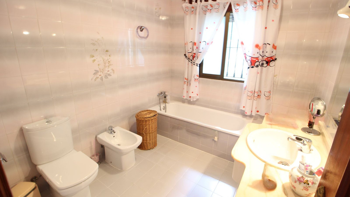 4 Bed Apartment for sale in Campo Mijas Costa Del Sol, Málaga, Spain