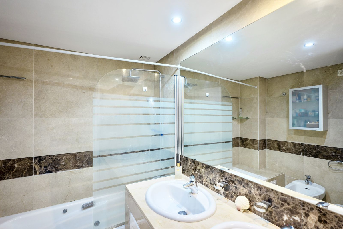 2 Bed Apartment for sale in Río Real Costa Del Sol, Málaga, Spain