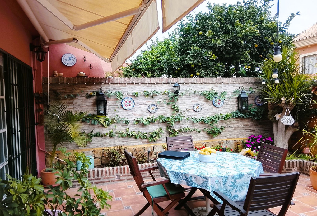 4 Bed Townhouse for sale in San Pedro De Alcántara Costa Del Sol, Málaga, Spain