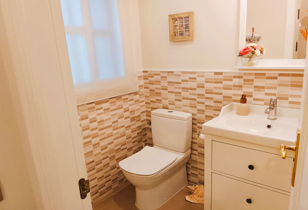 4 Bed Townhouse for sale in San Pedro De Alcántara Costa Del Sol, Málaga, Spain