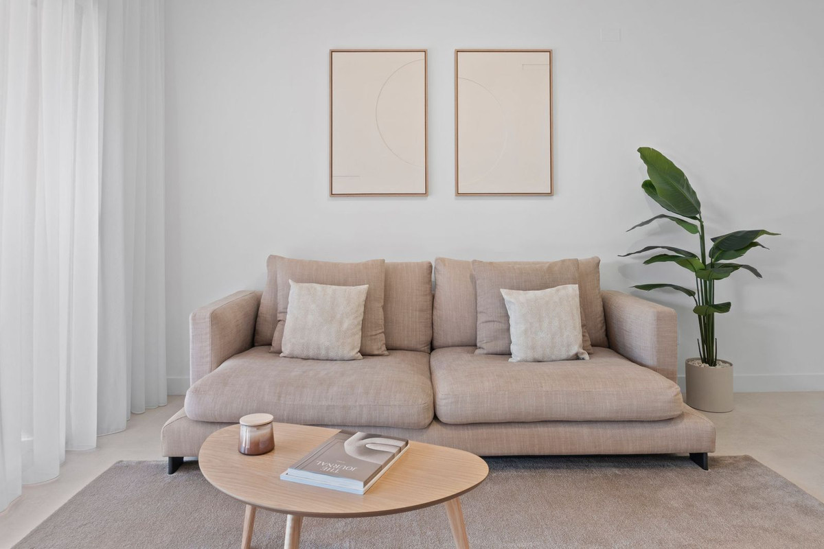 2 Bed Apartment for sale in Benahavís Costa Del Sol, Málaga, Spain