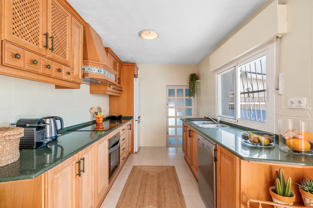 3 Bed Townhouse for sale in Rojales Costa Blanca, Alicante, Spain