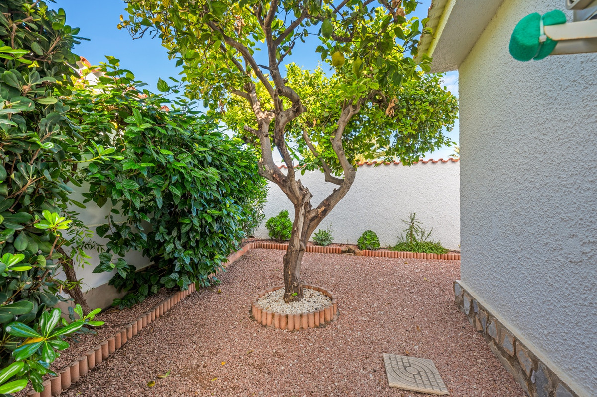 3 Bed Townhouse for sale in Rojales Costa Blanca, Alicante, Spain