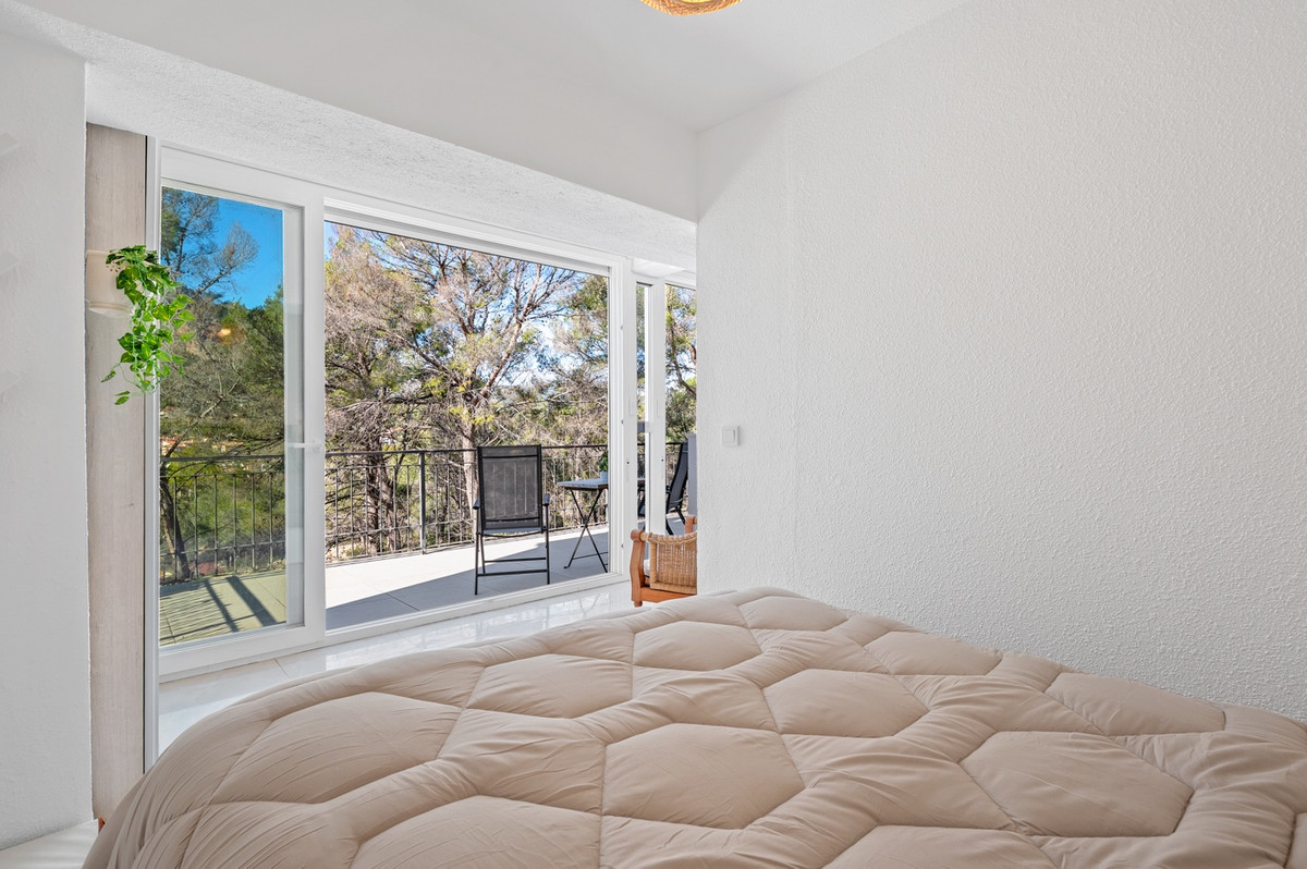 Se vende Apartamento Planta Media de 2 dormitorios en Costa Blanca, Alicante, España