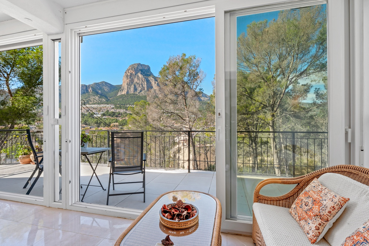 Se vende Apartamento Planta Media de 2 dormitorios en Costa Blanca, Alicante, España