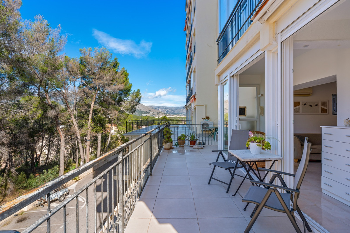 Se vende Apartamento Planta Media de 2 dormitorios en Costa Blanca, Alicante, España