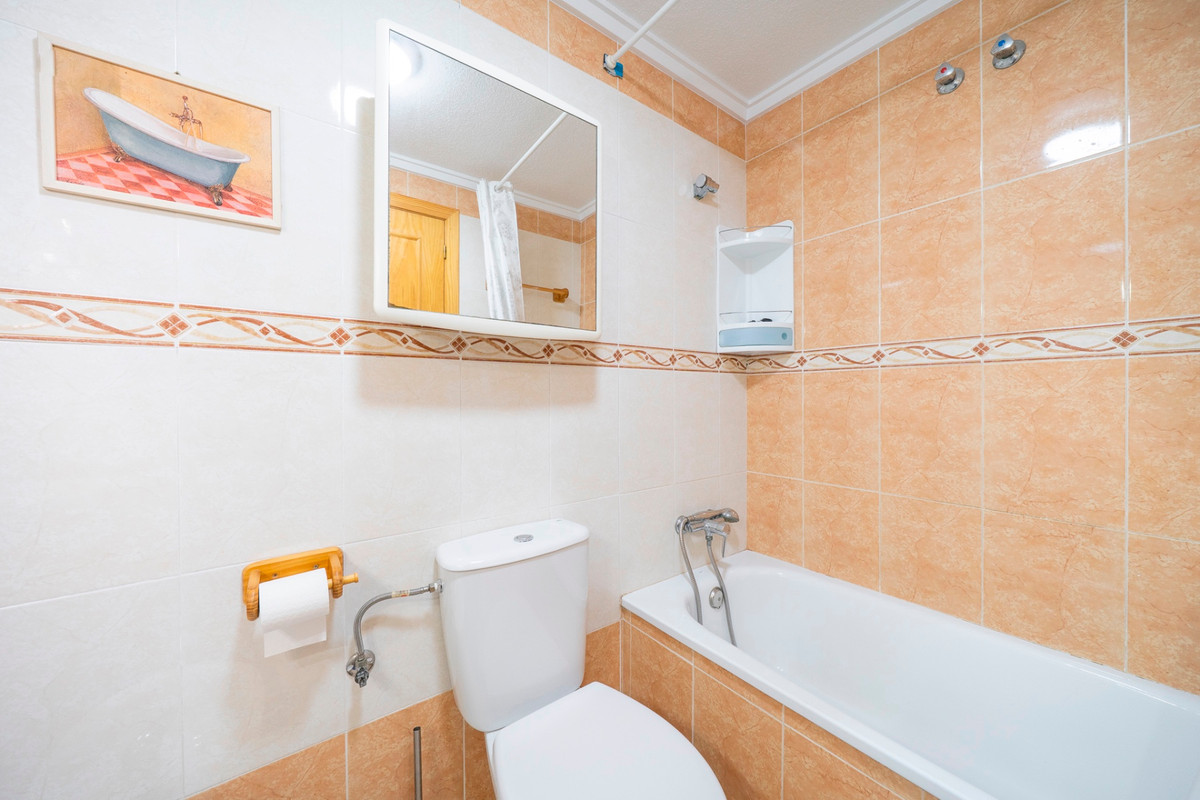 Se vende Adosada de 2 dormitorios en Costa Blanca, Alicante, España
