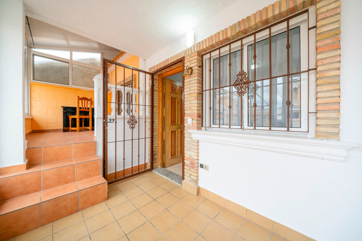 Se vende Adosada de 2 dormitorios en Costa Blanca, Alicante, España