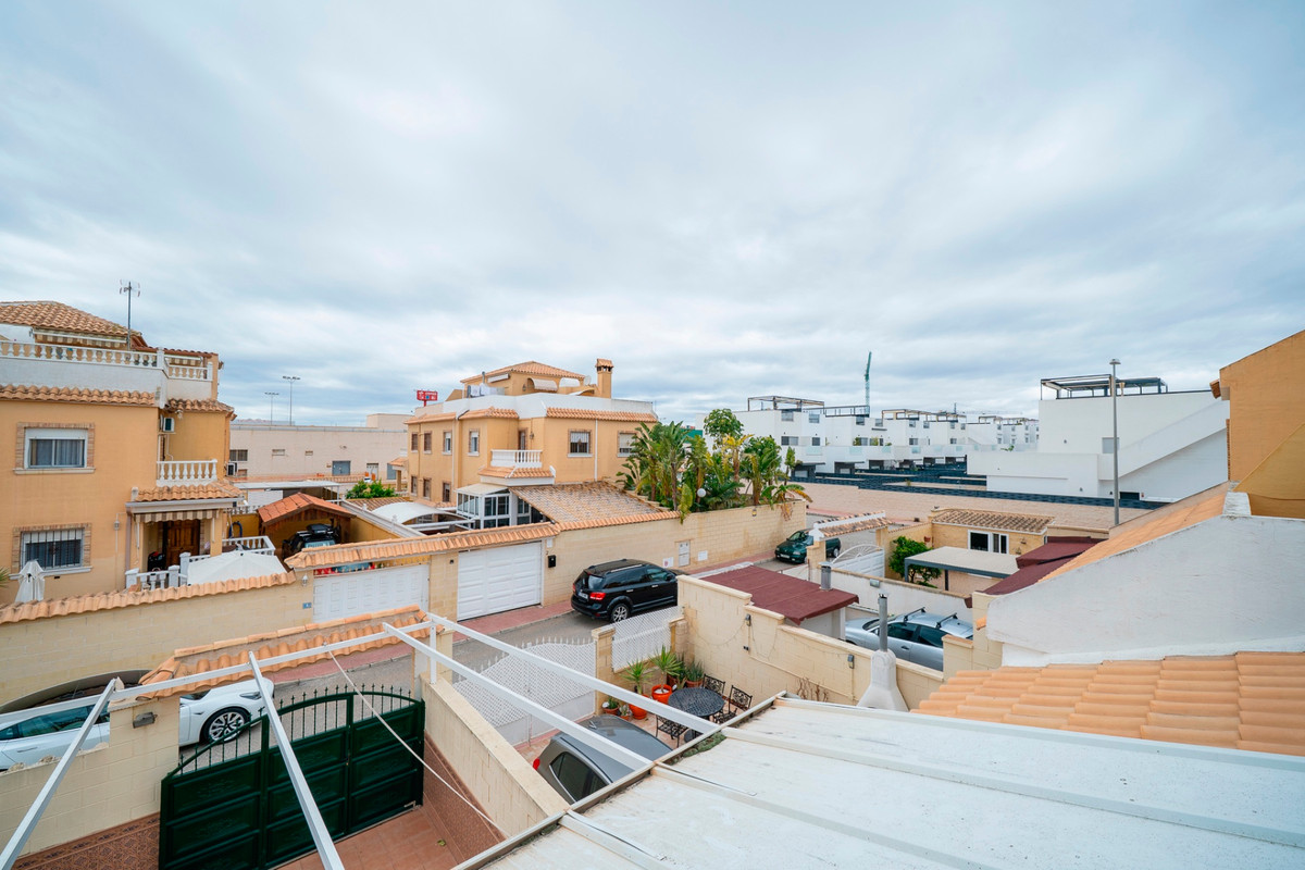 Se vende Adosada de 2 dormitorios en Costa Blanca, Alicante, España