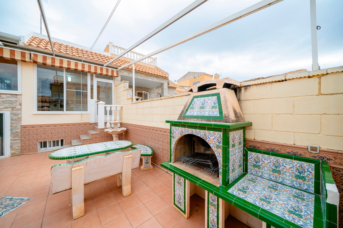 Se vende Adosada de 2 dormitorios en Costa Blanca, Alicante, España