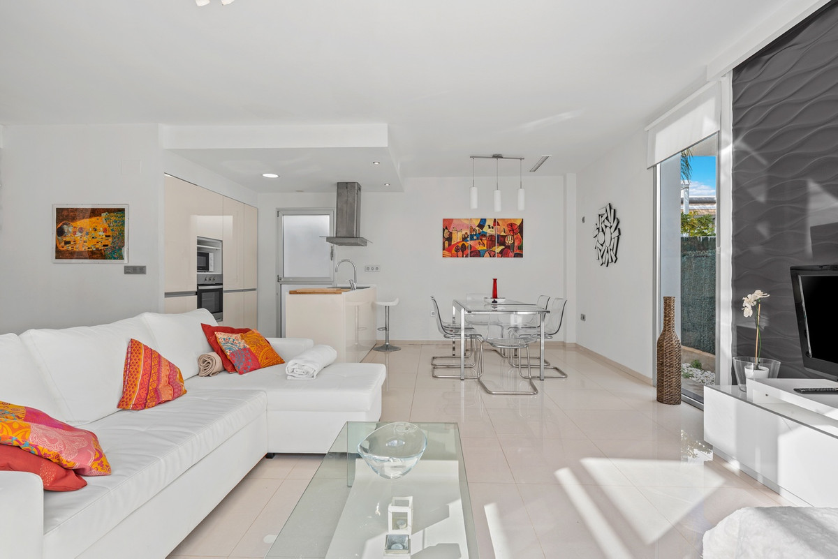 3 Bed Townhouse for sale in Ciudad Quesada Costa Blanca, Alicante, Spain
