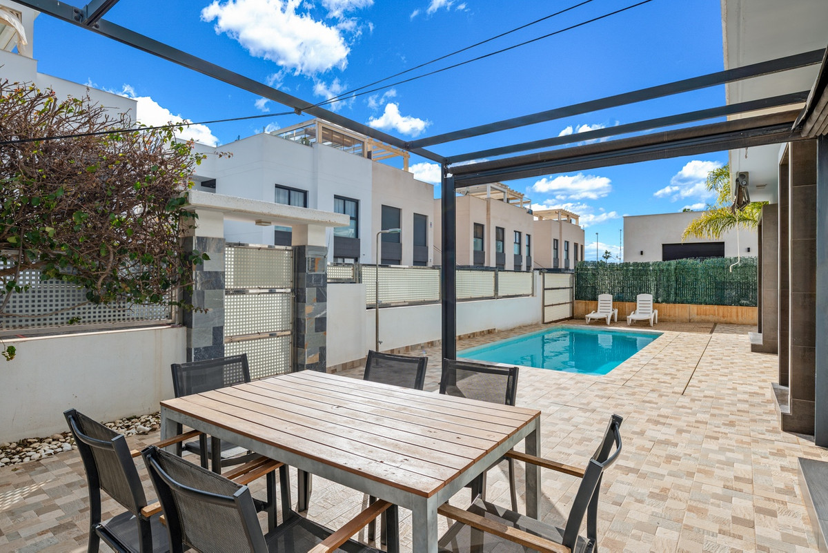3 Bed Townhouse for sale in Ciudad Quesada Costa Blanca, Alicante, Spain
