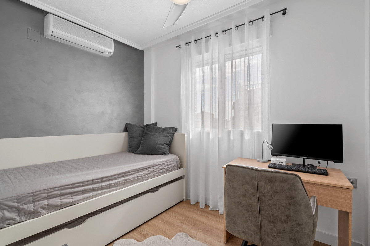 Se vende Dúplex de 5 dormitorios en Costa Blanca, Alicante, España