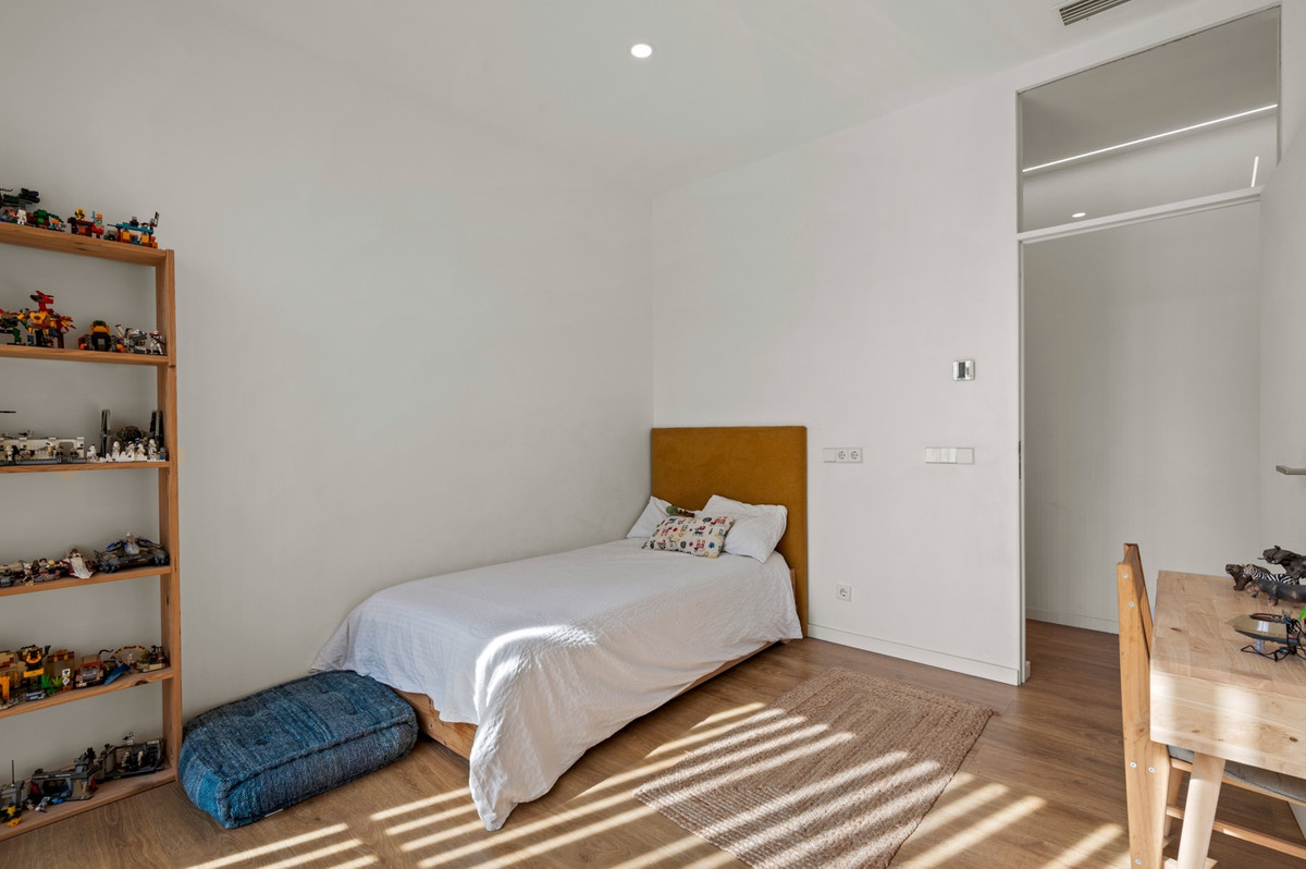 4 Bed Townhouse for sale in Finestrat Costa Blanca, Alicante, Spain