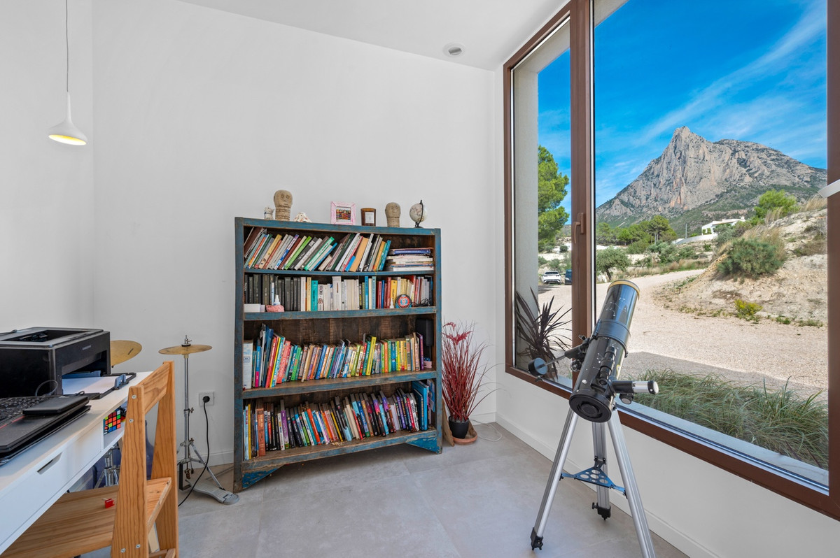 4 Bed Townhouse for sale in Finestrat Costa Blanca, Alicante, Spain
