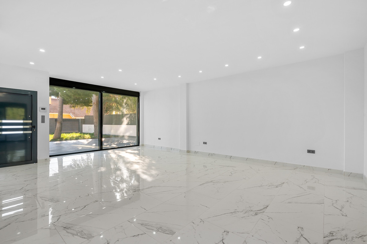 4 Bed Townhouse for sale in Campoamor Costa Blanca, Alicante, Spain